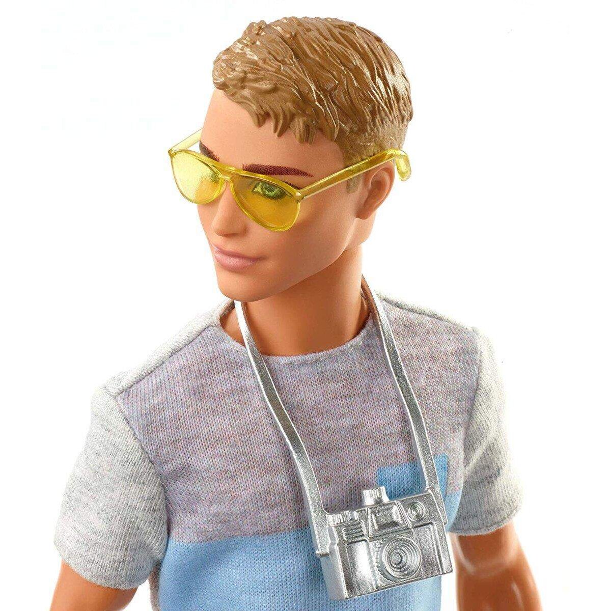 Barbie Ken mit Reiseoutfit