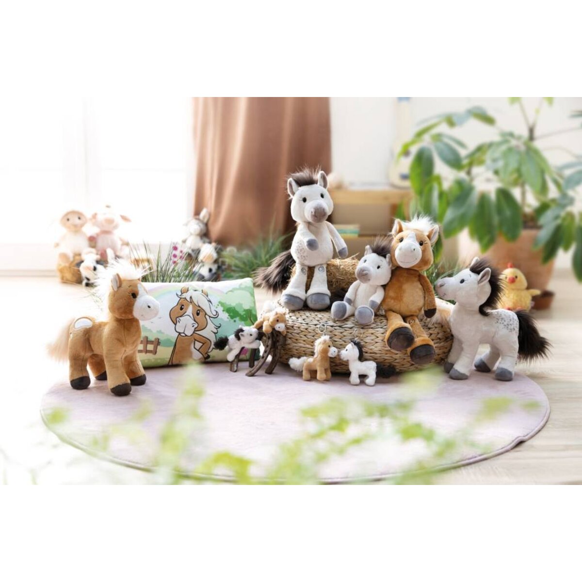 nici-green-kuscheltier-pferd-mony-13405B176.jpg