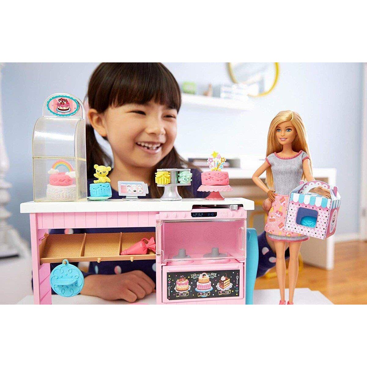 Barbie Backspaß Tortenbäckerei