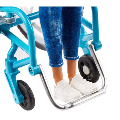 Barbie Fashionistas im Rollstuhl, blond