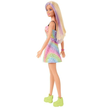Barbie Fashionistas Puppe im Freizeitkleid, violette Strähnen