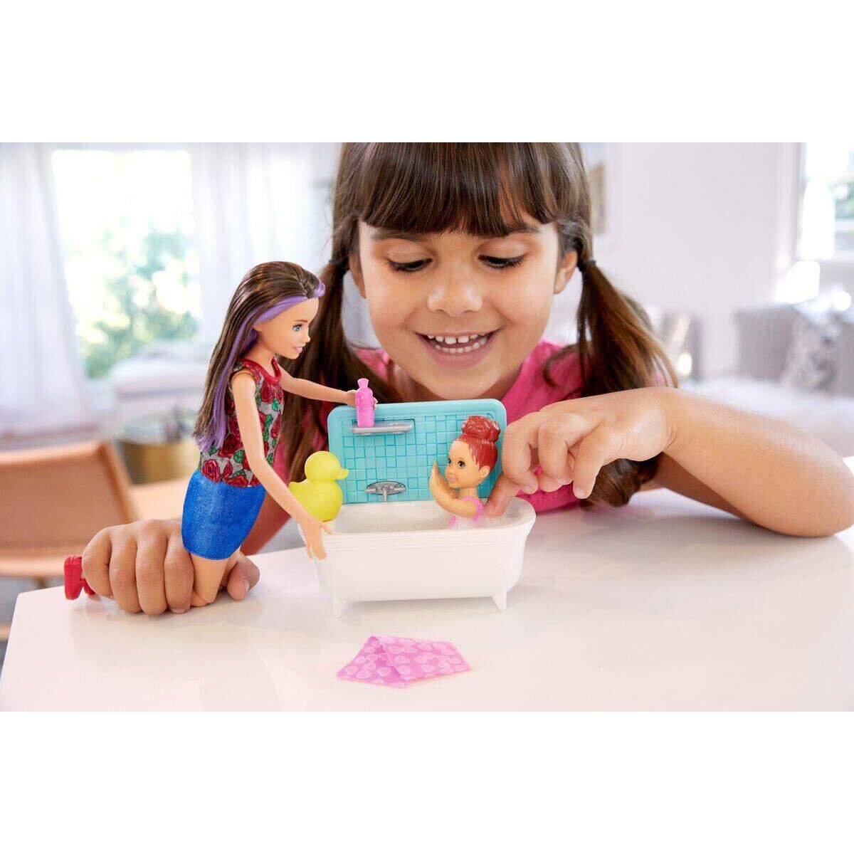 Barbie Skipper Babysitters Inc. Puppen und Bad Spielset