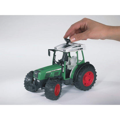 BRUDER® 2100 Fendt 209 S
