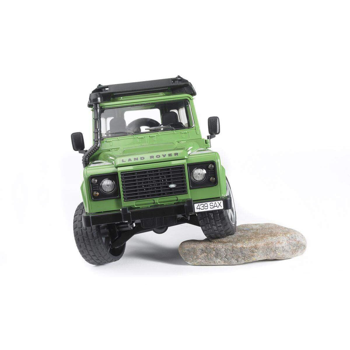 BRUDER® Land Rover Defender