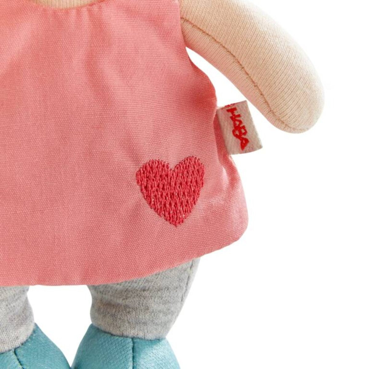 haba-schutzengelpuppe-lore-mit-fluegel-2FDF361F4.jpg