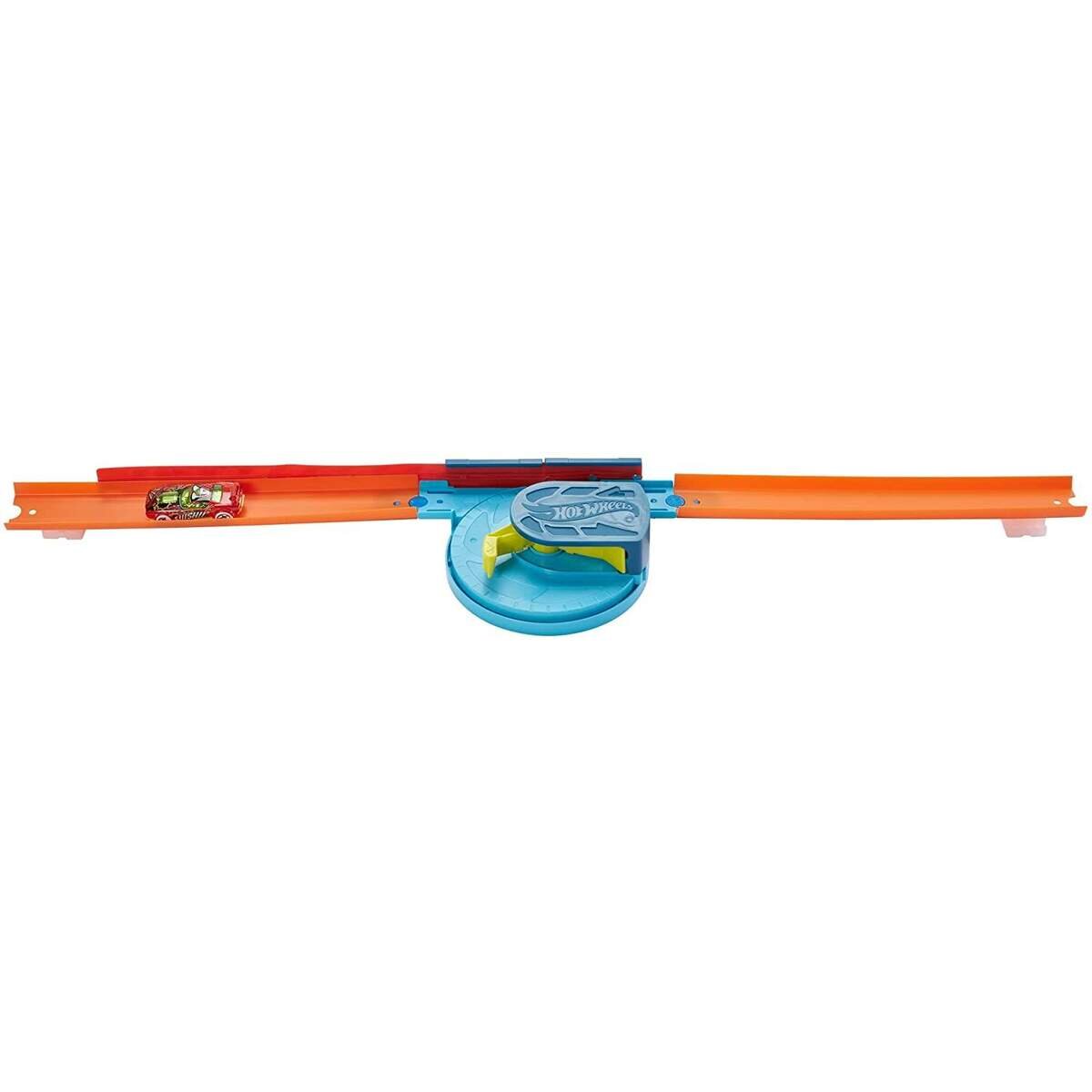 Hot Wheels Track Builder Unlimited Builder Kurven-Kicker-Set inkl. 1 Spielzeugauto