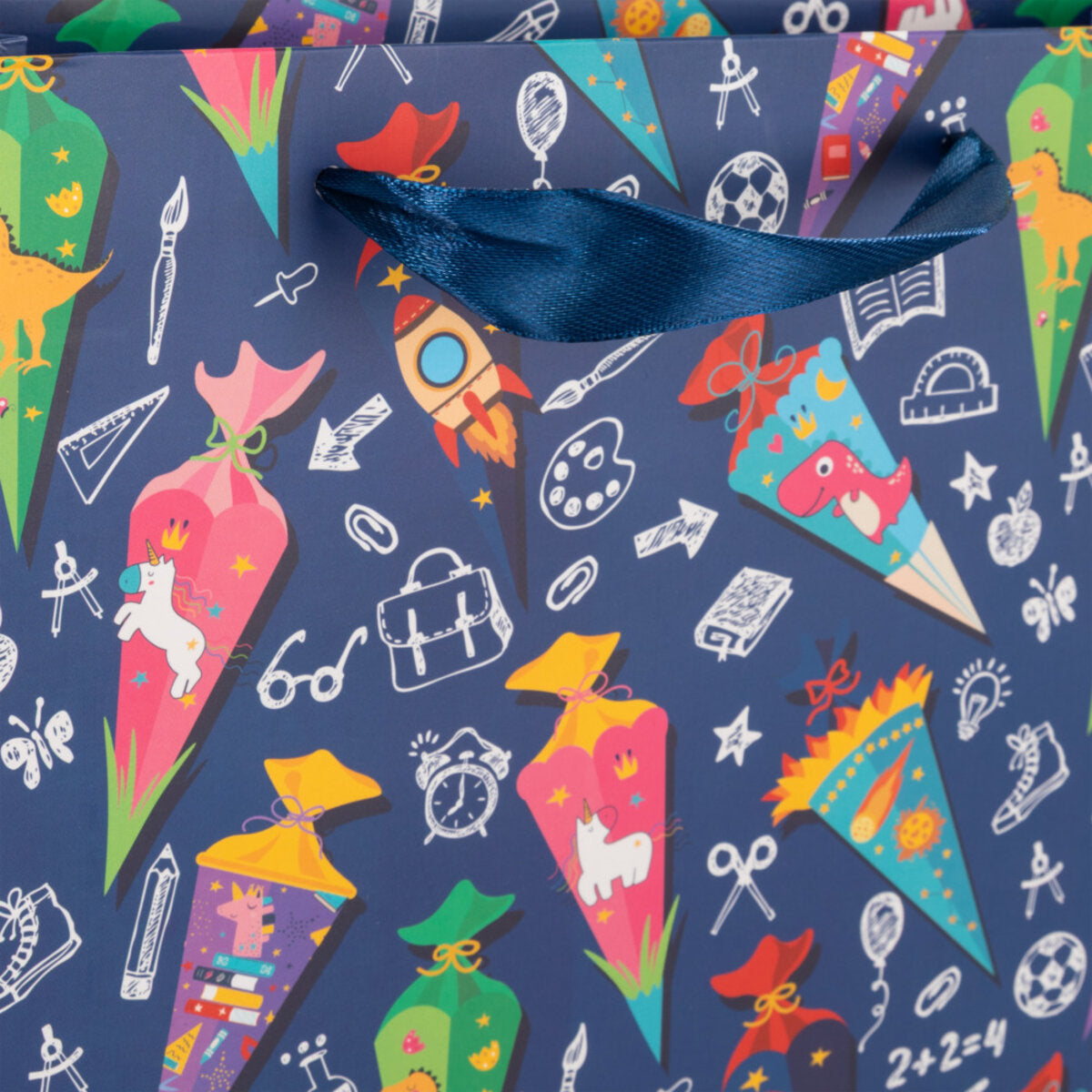 idena-geschenktasche-blau-motiv-schultuete-BA5AA61D3.jpg