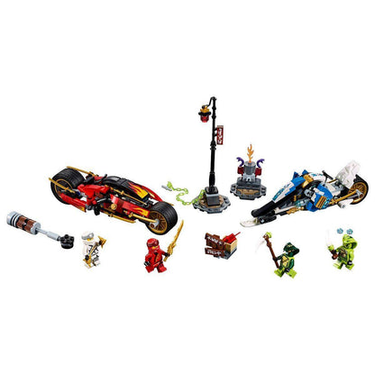 LEGO® NINJAGO® 70667 Kais Feuer-Bike & Zanes Schneemobil