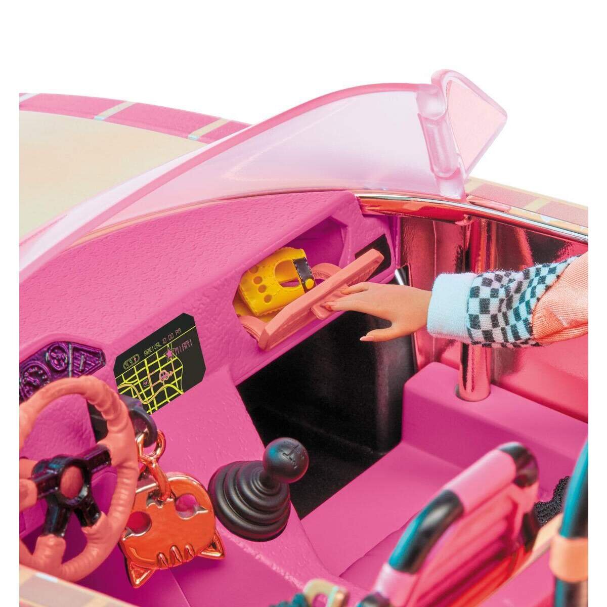 MGA Entertainment L.O.L. Surprise Car-Pool Coupe