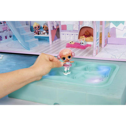 MGA Entertainment L.O.L. Surprise! Winter Puppenhaus