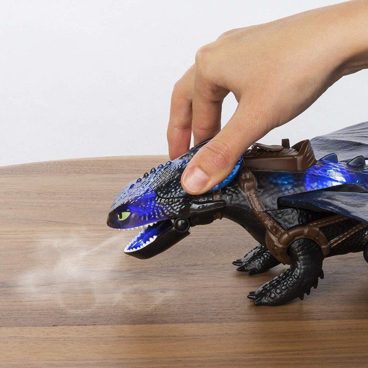 Spin Master Dreamworks Dragons Feuerspuckender Ohnezahn
