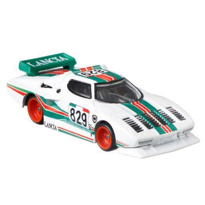 Hot Wheels Boulevard Sortiment mit Die-Cast-Fahrzeugen, Metall, Maßstab 1:64, 1 Stück, sortiert