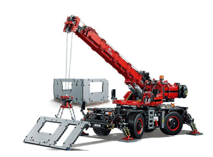 LEGO® Technic 42082 Geländegängiger Kranwagen