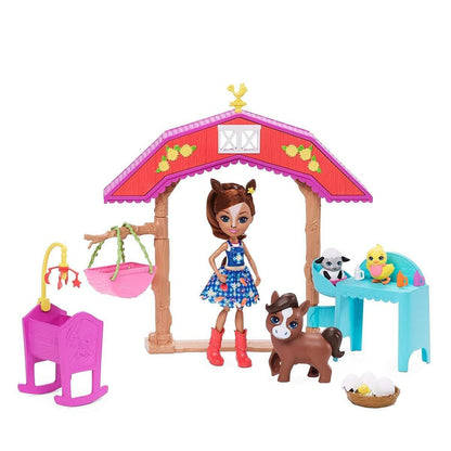 Mattel Enchantimals Pferdespaß-Kindergarten mit Haydie Horse & Trotter